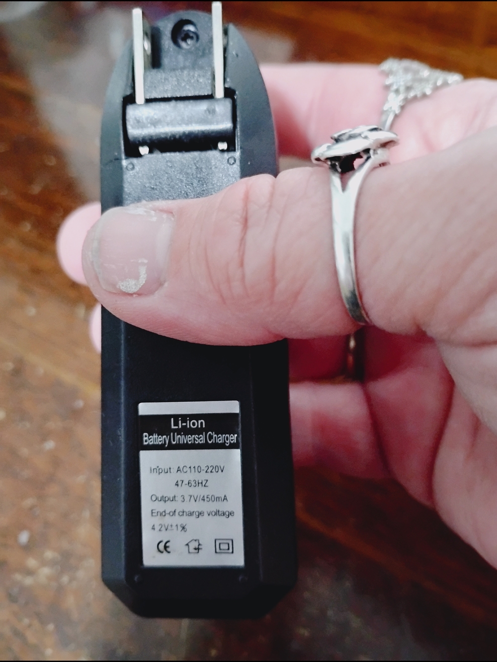 Universal Li-ion Battery Charger